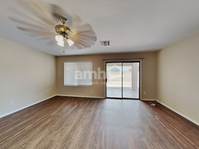 Photo - 7926 N 54th Dr