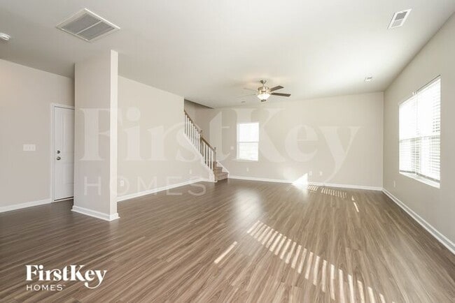 Photo - 3710 Streamside Dr