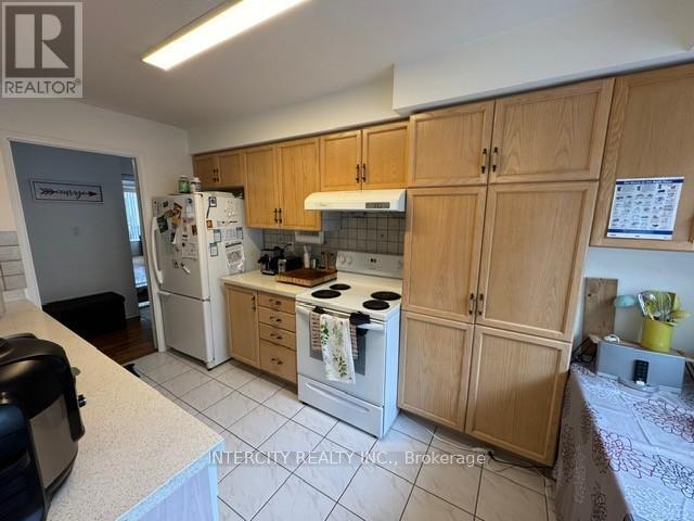 Photo - 800 Sheppard Ave W Unit 209