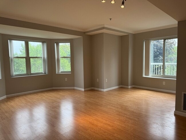 Photo - 1 Cityview Ln Unit 213