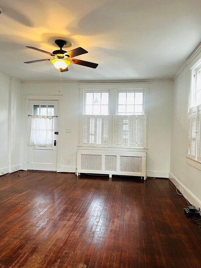 Photo - 5162 Fulton St NW