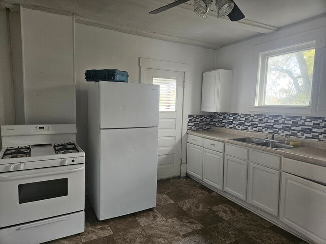 Cocina - 1119 Albers St SW