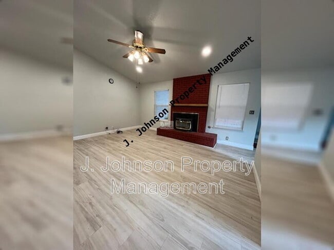 Photo - 1144 May Ave