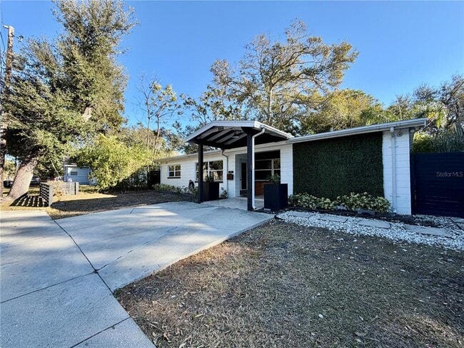 Photo - 844 35th Ave S