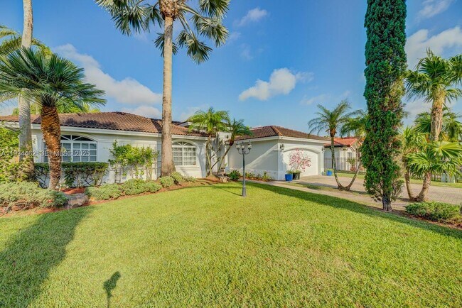 Photo - 18128 SW 151st Ave