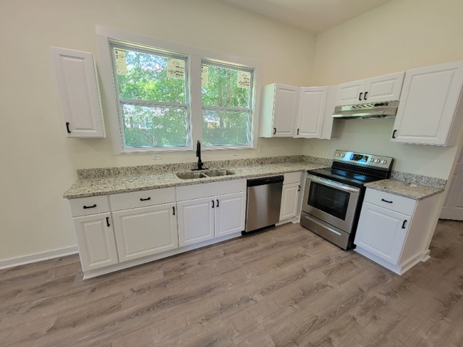 Photo - 306 E Florida St