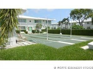 1851 NE 62nd St Unidad 527