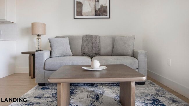 Building Photo - 5750 N La Cholla Blvd