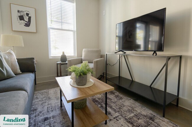 Photo - 404 W 26th St Unidad 5108.1407071