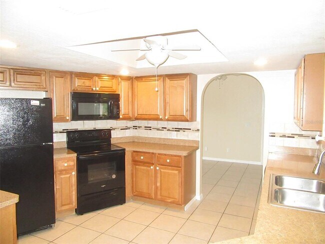 22182 Peachland Blvd