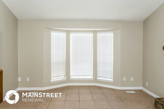 Photo - 320 Willow Glen Ct