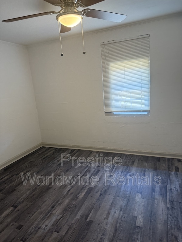 Photo - 108 Moore St