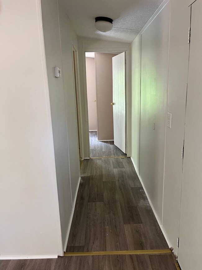 Photo - 3 Bed, 1 Bath Trailer