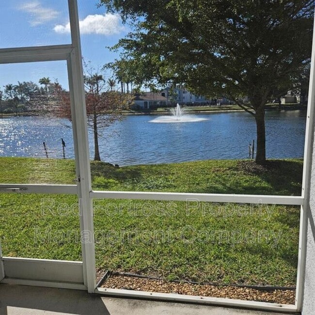 Photo - 8326 Bernwood Cove Loop