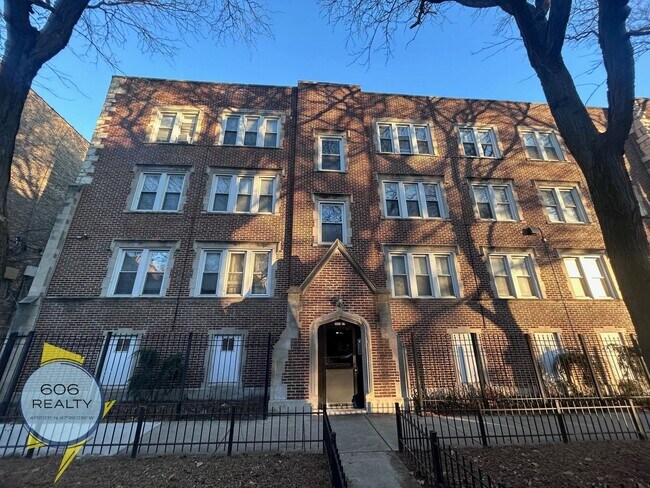 Photo - 7350 N Damen Ave Unit G