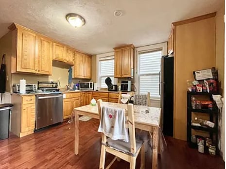 Photo - 8 Eldora St Unit 3