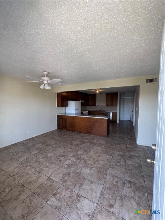 Photo - 901 Bingham Rd