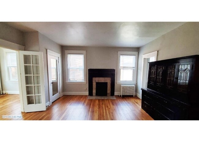 Clifton 3027