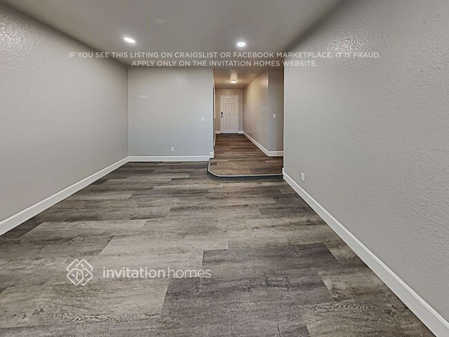 Photo - 7826 Ashmont St