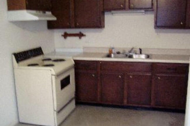 Photo - 3313 Old Forest Rd Unidad B