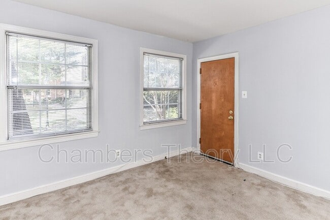 Photo - 2603 Arlington Blvd Unit #102