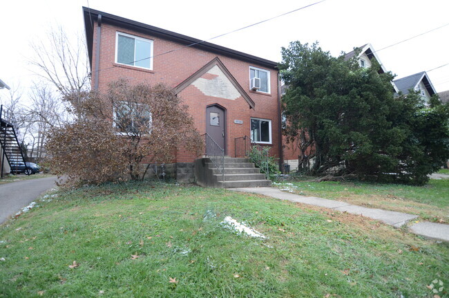 Building Photo - 3938 Hazel Ave Rental