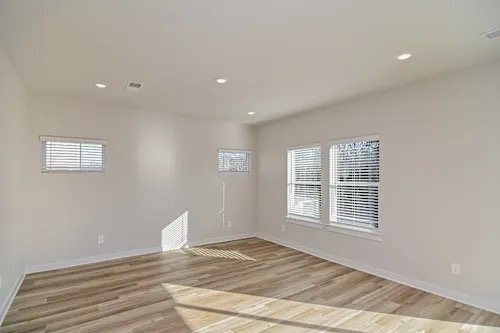 Photo - 1101 Bluffton Cir
