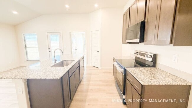 Photo - 1208 Cottonwood Ave
