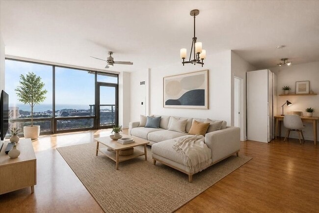 100 E 14th St Unit 2204