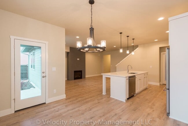 Photo - Townhome with Primary Bedroom on the Main ...