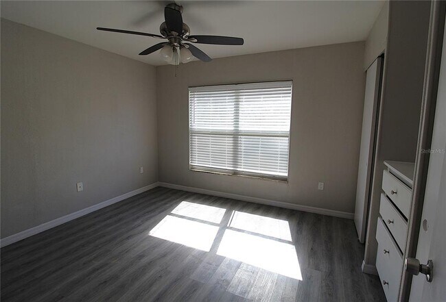 Photo - 1860 Phillippi Shores Dr Unit 6A