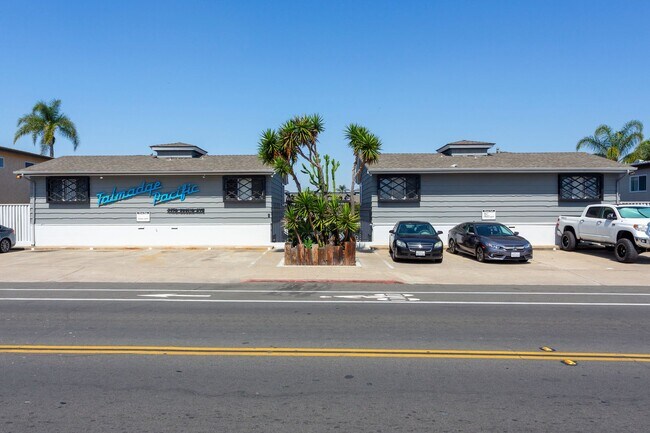 Photo - Talmadge Pacific Apartments