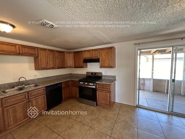 Photo - 6320 W Monte Vista Rd
