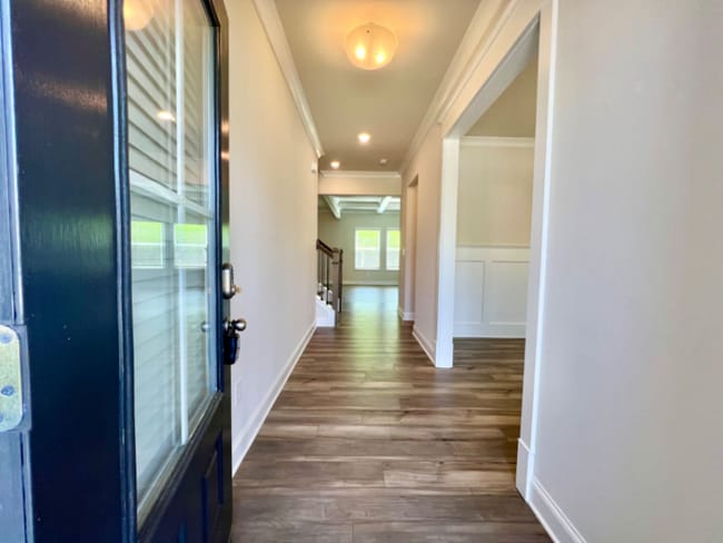 Photo - 1612 Dover Creek Ln