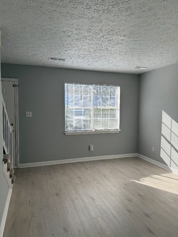 Photo - 54 Ferguson Dr