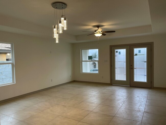 Photo - 121 Valladolid Ave