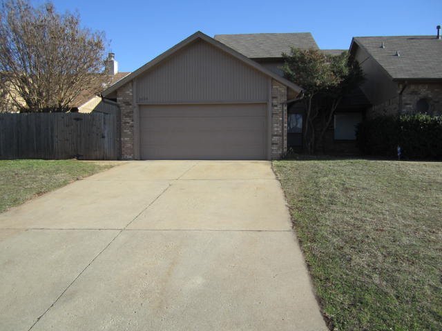 6124 Gaelic Glen Dr