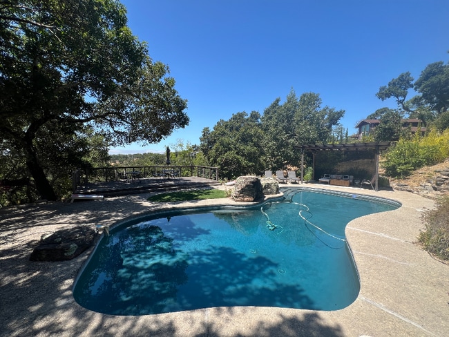 Photo - 3662 Lovall Valley Rd