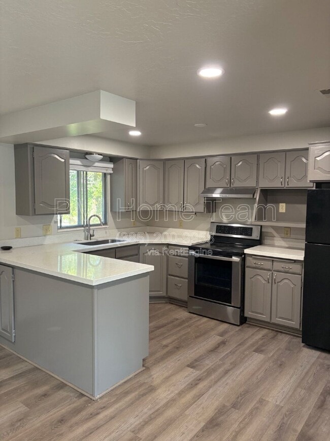 Photo - 245 Abrams Way