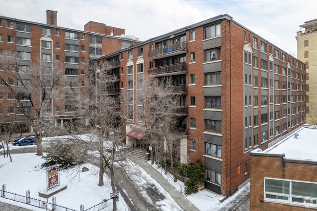 Photo - LE MONTAIGNE