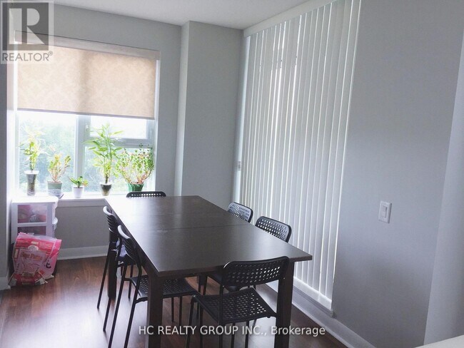 Photo - 190 Borough Dr Unité 1108