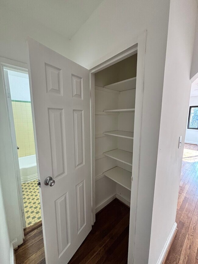 Linen closet - 1711 T St NW