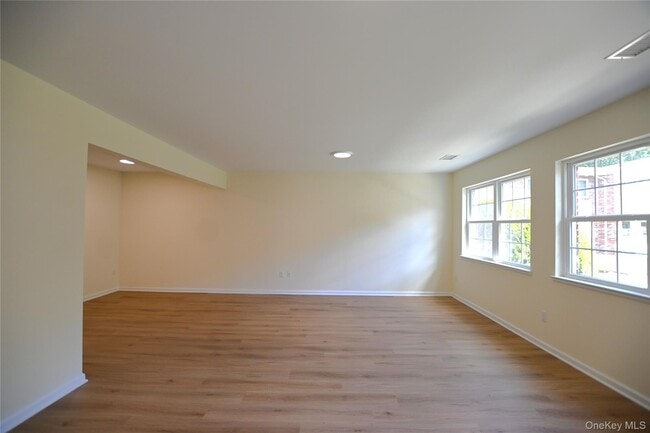 Photo - 276 Temple Hill Rd Unit 2209