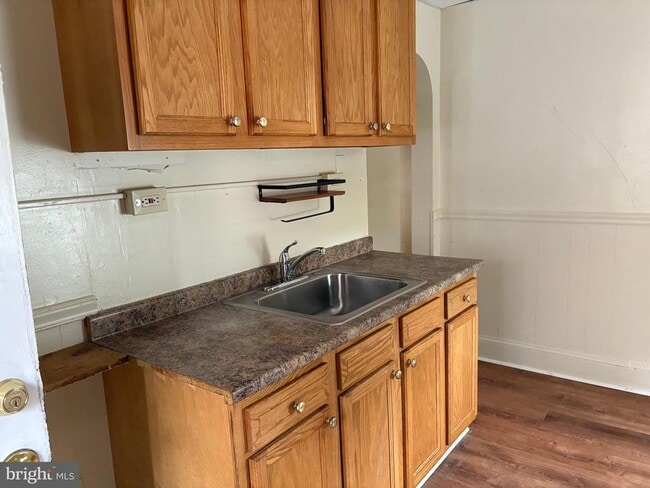 Photo - 114 Strode Ave