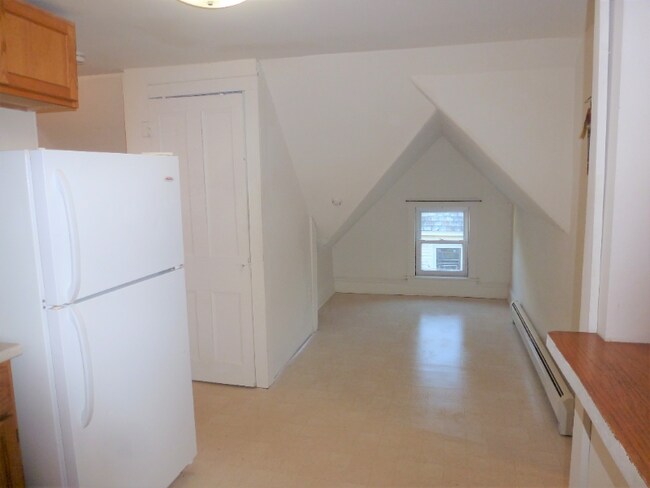 43 N Willard St Unit 2