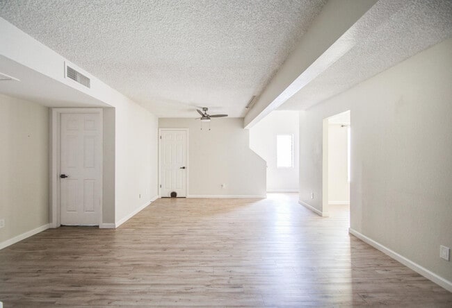 Photo - 7761 N 19th Dr