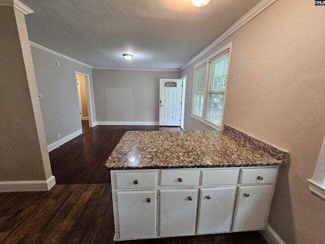 Photo - 102 Dundee Ln