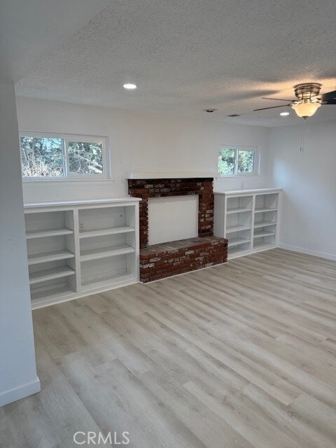 Photo - 16520 Adelia St