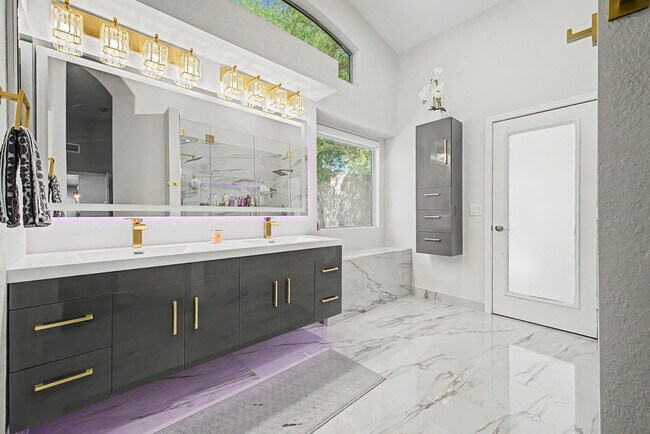 Photo - 6406 W Escuda Rd