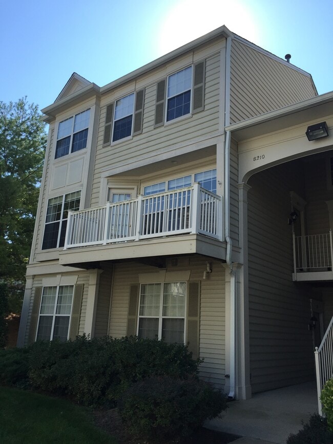 Photo - 8210 Catbird Cir Unit #201